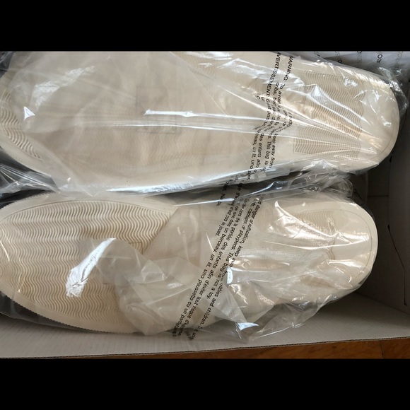 ALDO Sneakers - Picture 3 of 4